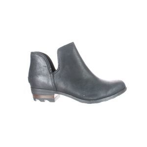 Like new SOREL Women's Black Booties Size 9.5 Medium (B, M)